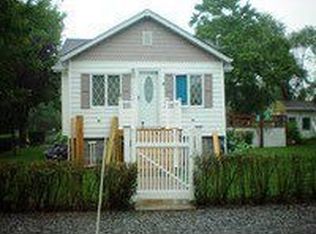 165 W Forest Rd, Mastic, NY 11951