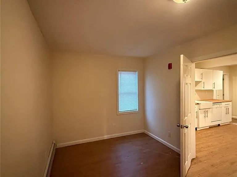 66 Borinquen St #1 — Photo 9