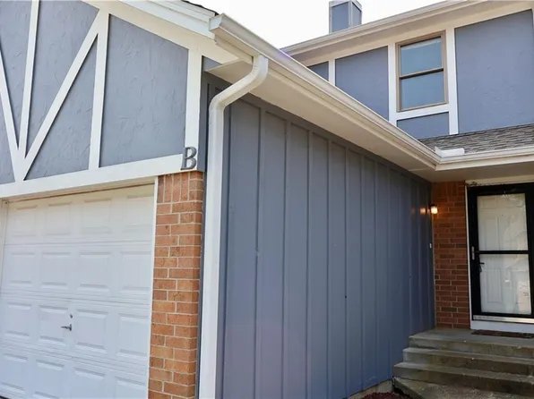 700 Cedar Dr APT B, Warrensburg, MO 64093