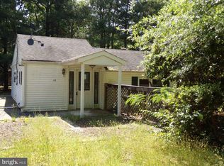 120 Iris Rd, Millville, NJ 08332