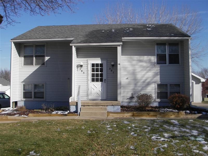 1st image of 1000 Lyndale Dr