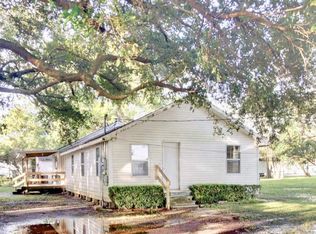 1049 E Fm 1406 Rd, Winnie, TX 77665