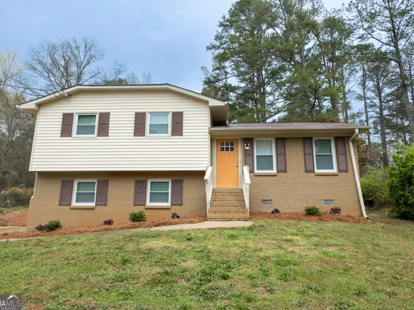 203 Greensprings Dr, Palmetto, GA 30268