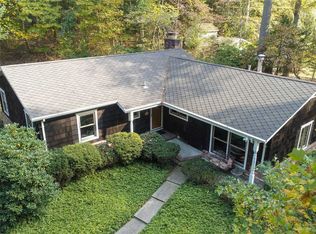 339 Nissequogue River Rd, Saint James, NY 11780