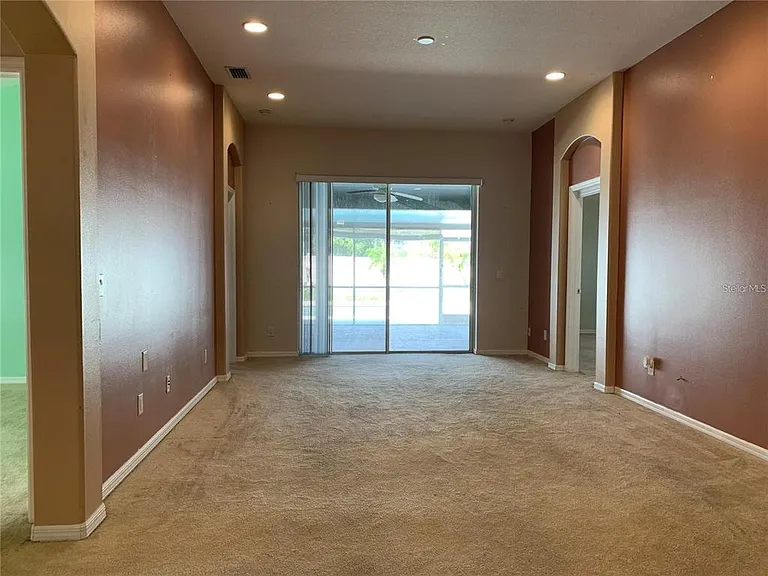 4211 Hartford Lake Dr — Photo 12