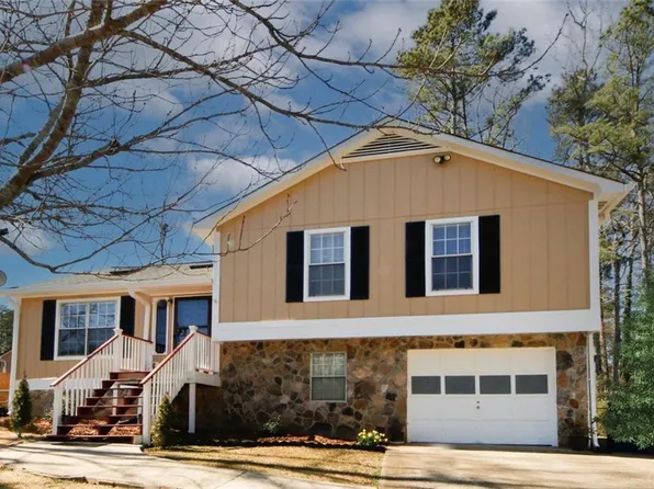 1809 Oriole Trl, Lithia Springs, GA 30122