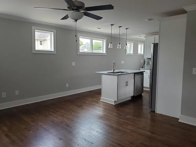6018 California Ave — Photo 14