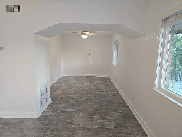 315 Bream Ave #207 — Photo 15