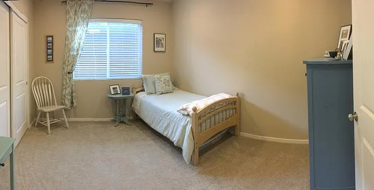 Bedroom #3 w/recessed lighting & ceiling fan. Large closet.