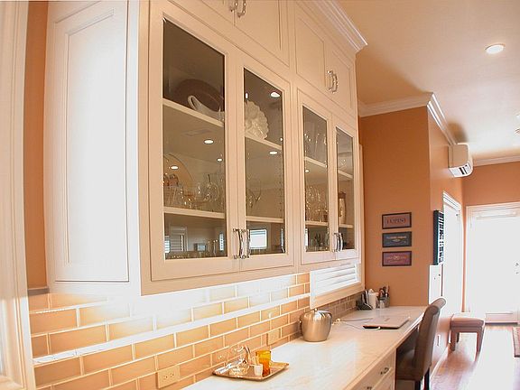 4th image of 2809 Pine St