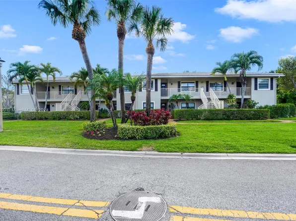 47 Stratford Ln W APT F, Boynton Beach, FL 33436