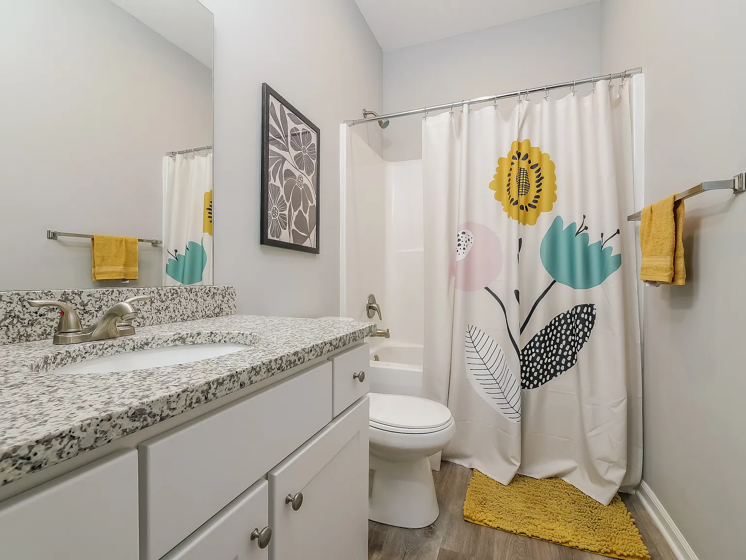 4 bed, 3.0 bath, 2024 sqft, $2,525 — Photo 3