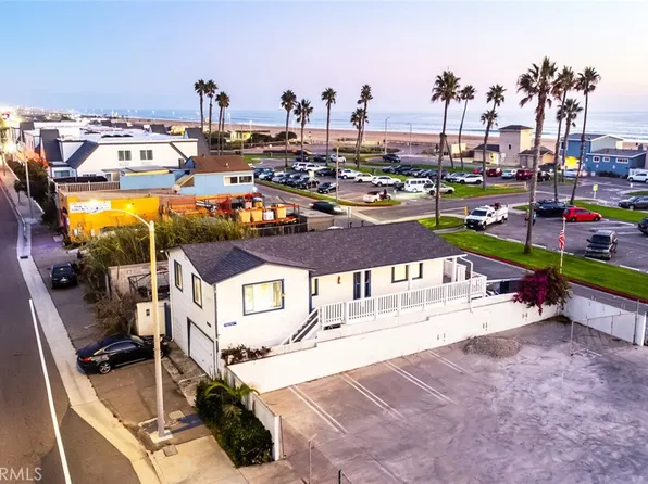 17165 S Pacific Ave, Sunset Beach, CA 90742