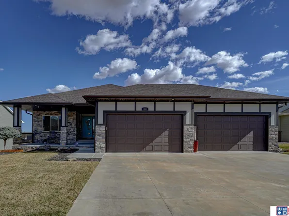 800 N 96th St, Lincoln, NE 68505