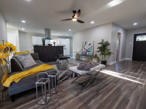 914 Magnolia Ln, Lancaster, TX 75146