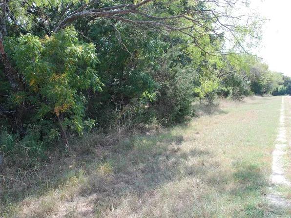 31038 Doe Run Ct, Whitney, TX 76692