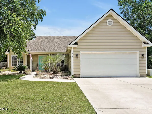 648 Pine Branches Circle SE, Leland, NC 28451