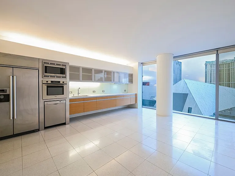 3722 Las Vegas Blvd S #505 — Photo 4