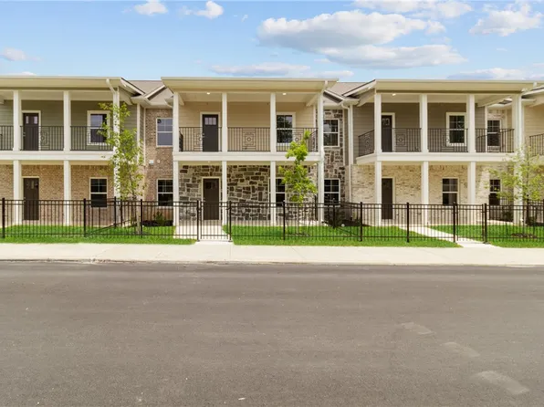 4013 Aspen St #113, Bryan, TX 77801