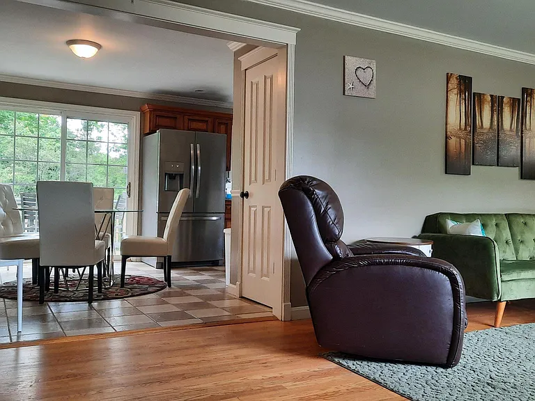 5 Bellaire St — Photo 11