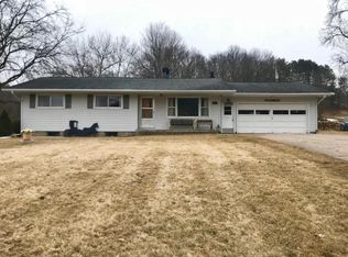 N3640 Peters Rd, La Crosse, WI 54601