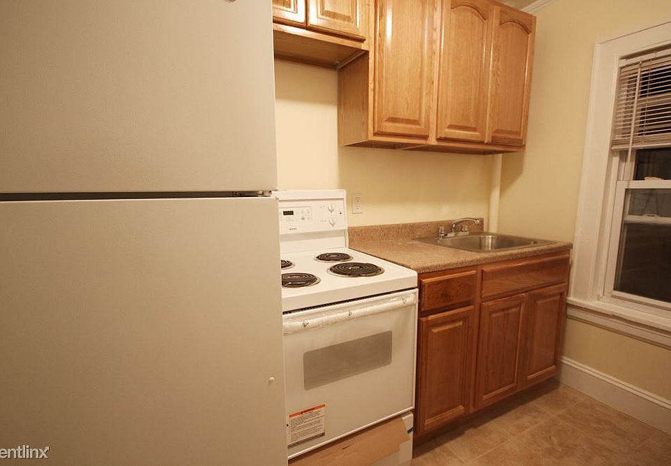 22-68Crescent3