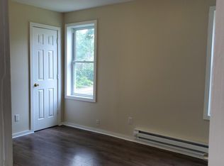 10 122nd St #1, Troy, NY 12182