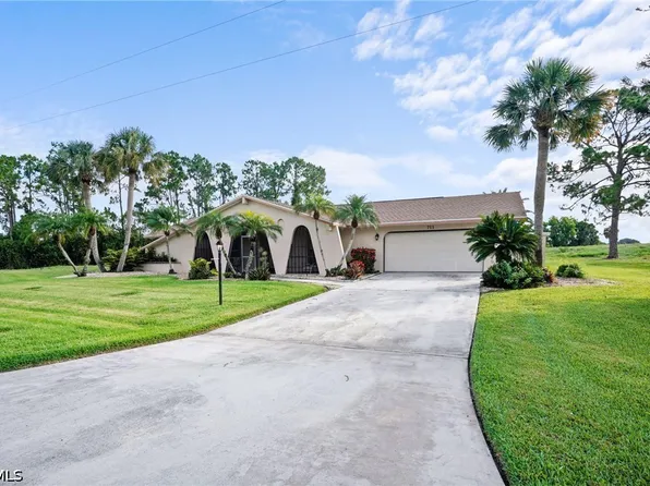 711 Mirror Lakes Dr, Lehigh Acres, FL 33974