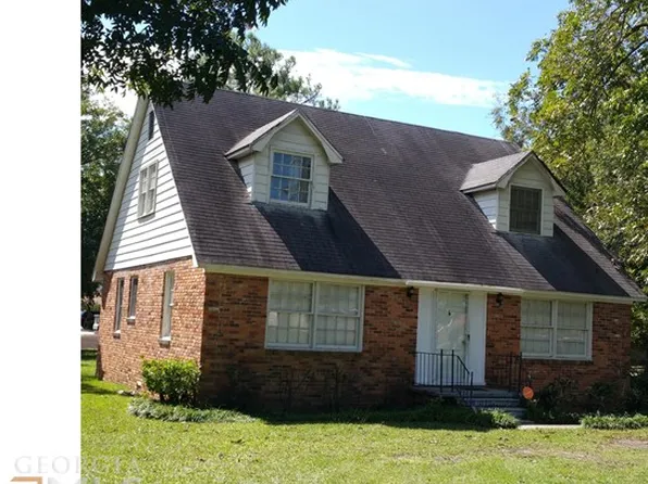 204 Westview Dr, Dublin, GA 31021
