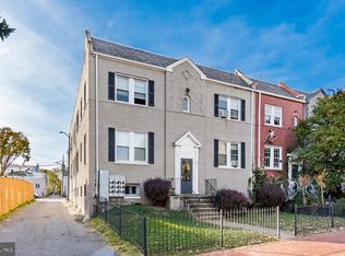 723 12th St SE #4, Washington, DC 20003