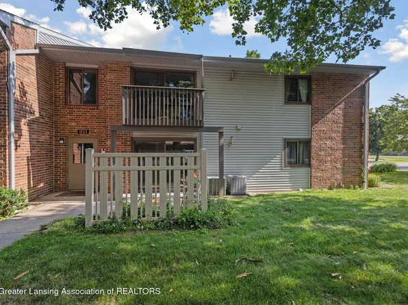 1725 Maple Rdg #60, Haslett, MI 48840