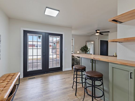 5th image of 3800 Stonegate Rd