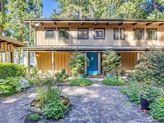 4th image of 35249 Hood Canal Drive NE