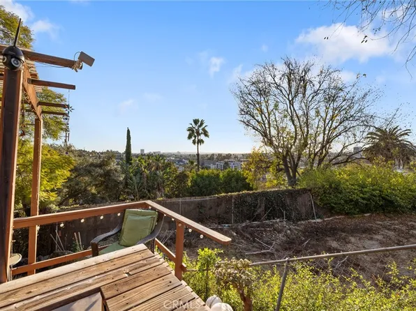 3926 Sunset Dr, Los Angeles, CA 90027