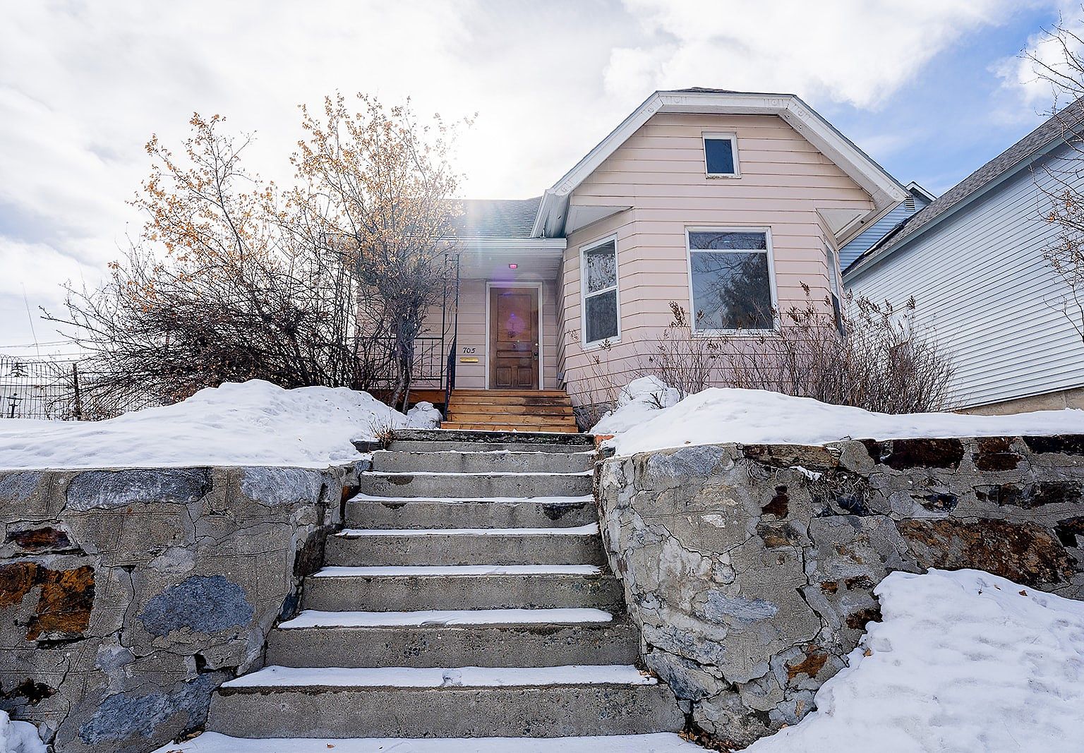 705 E Broadway St, Helena, MT 59601 Zillow