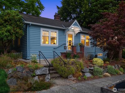 814 NW 75th Street, Seattle, WA, 98117