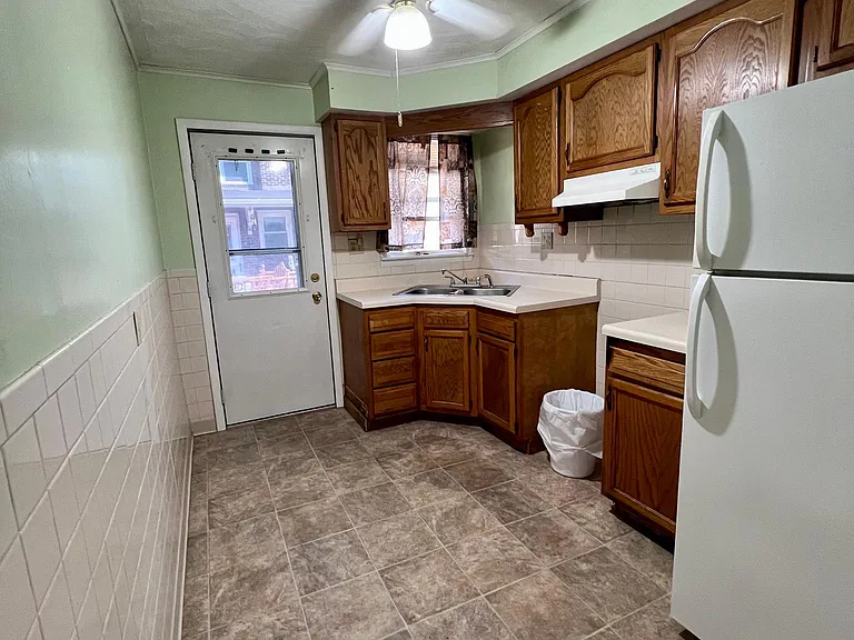 kitchen, new stove arrived after photo was taken

New laminate wood floors in dining room and kitchen, not shown here.