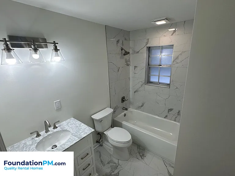 7939 Dovie Ln — Photo 21