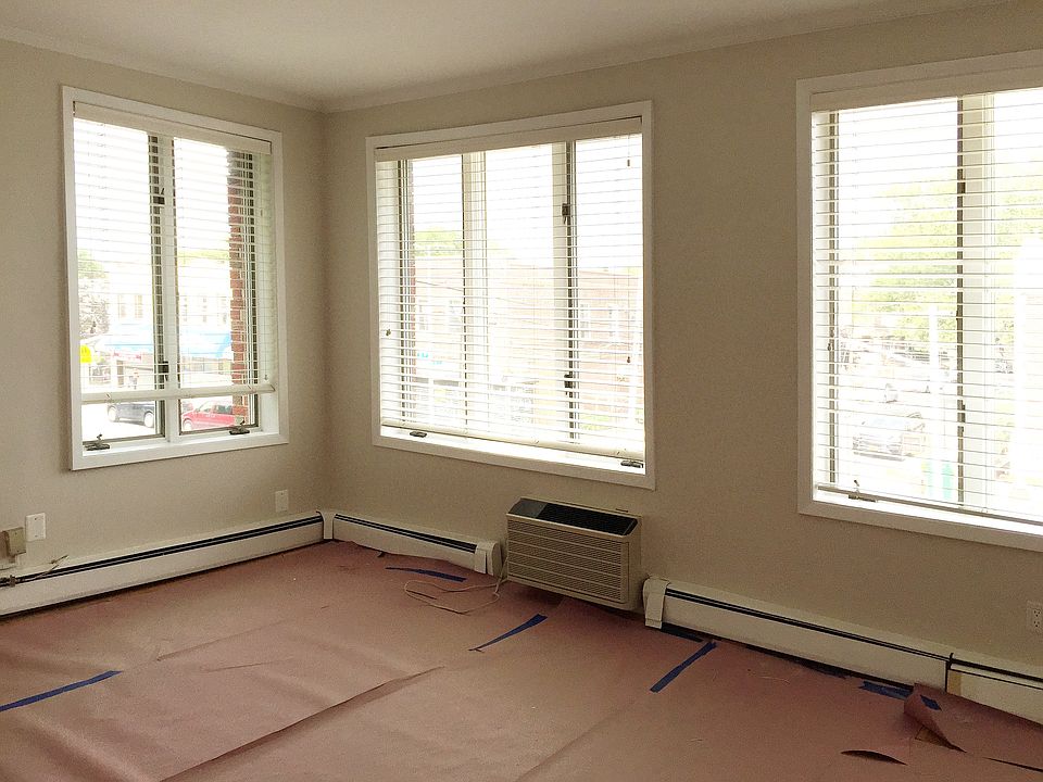 1st image of 8021 15th Ave
