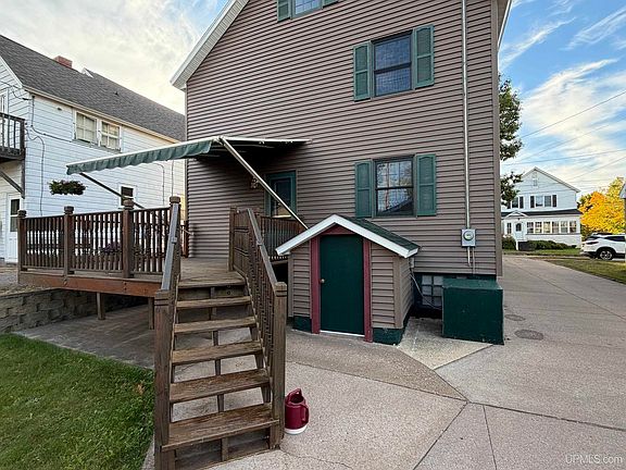 5th image of 324 W Ridge St