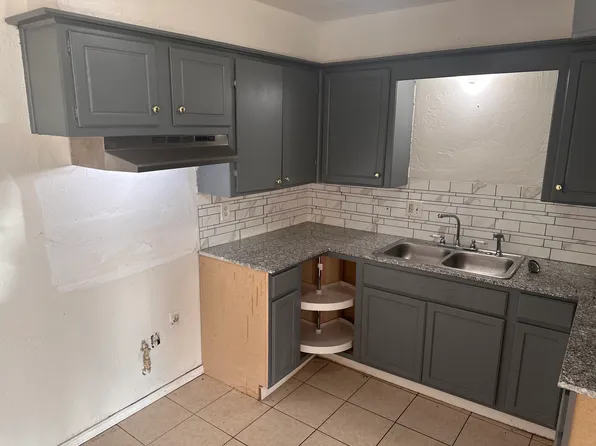 1516 McDonald Dr, Midwest City, OK 73130