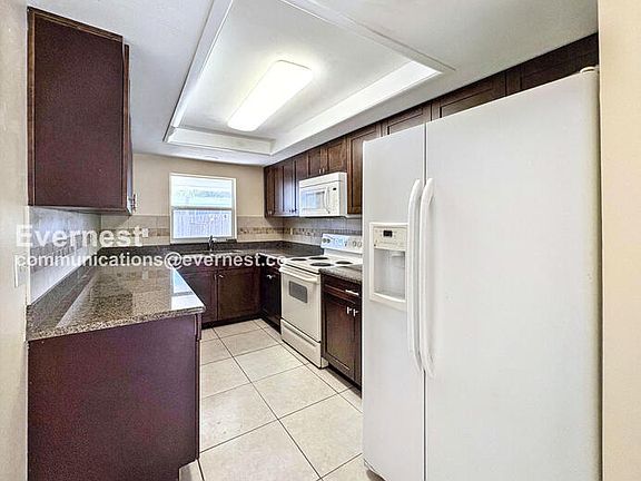 2nd image of 3313 Ottway Dr