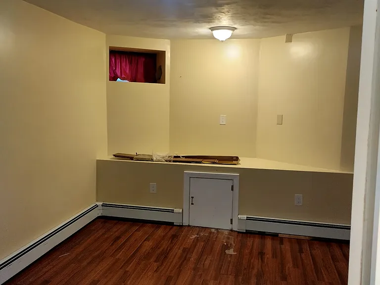 138 Devon St #BASEMENT — Photo 4