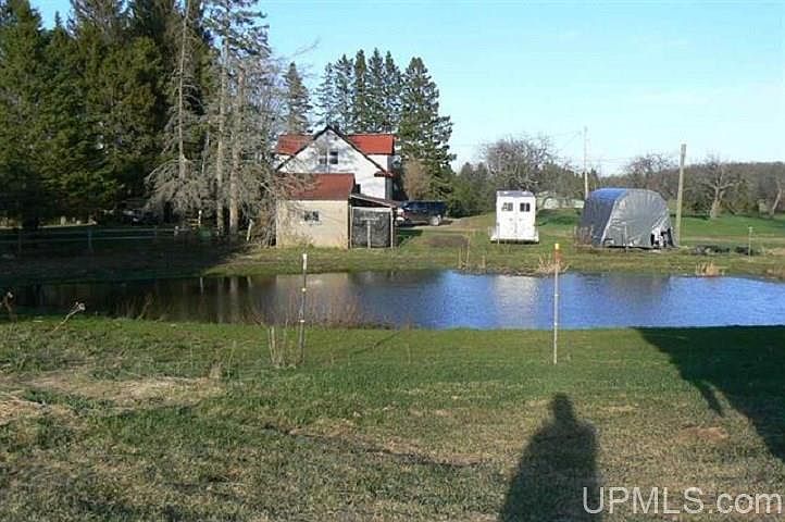 2nd image of N6063 Hallstrom Rd