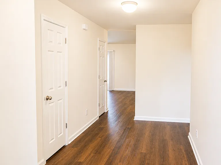 24 Miller Park Cir — Photo 3