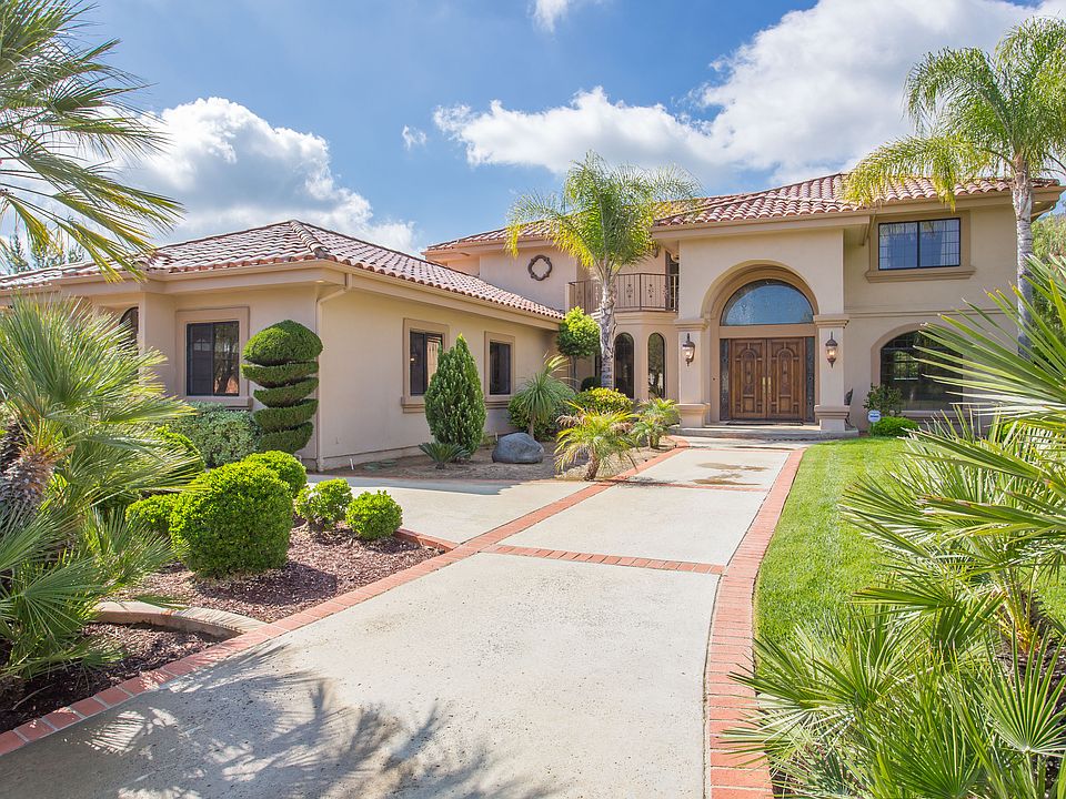 1st image of 22395 Poplar Ct