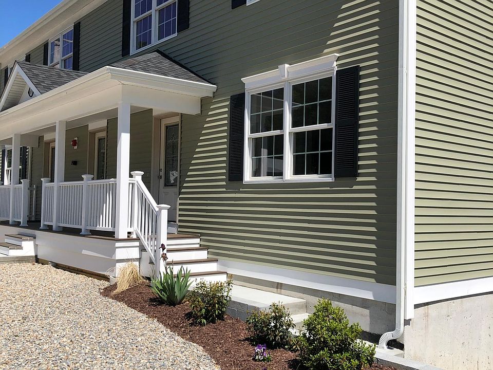 1st image of 697 Putnam Pike #3