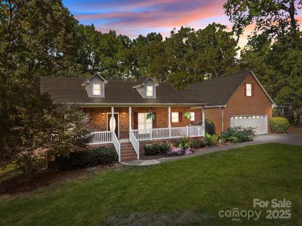 174 Willow Creek Dr, Stanfield, NC 28163