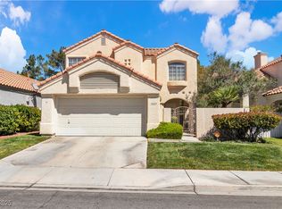 1825 Derbyshire Dr, Las Vegas, NV 89117