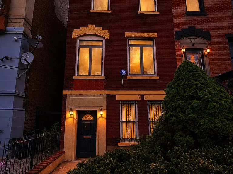 164 Harrison Ave #2 — Photo 1